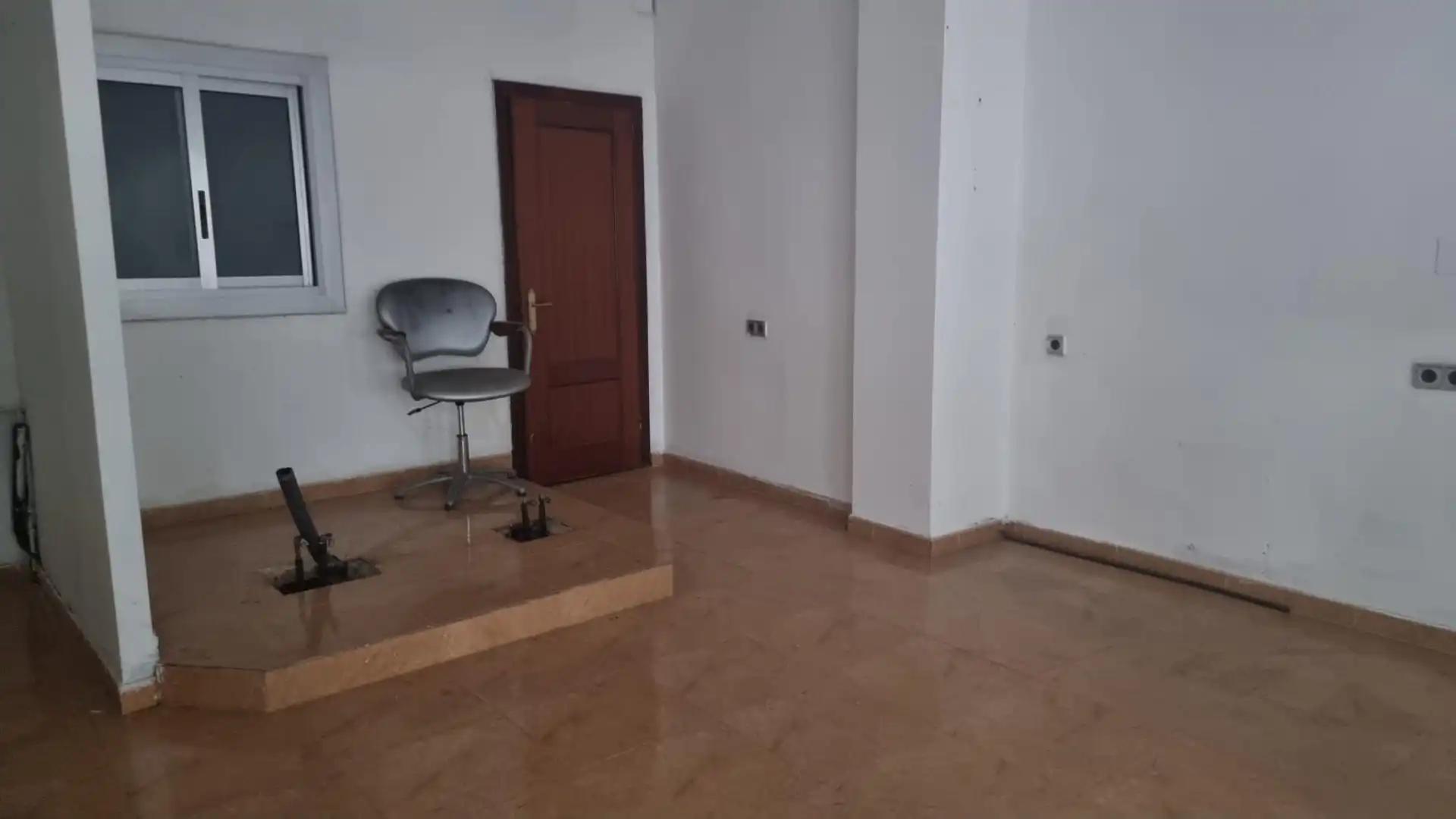 Local commercial à vendre à Fluvià, imagen 4