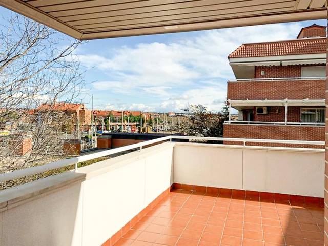 Piso en Alquiler en Sector B