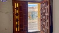 House or chalet for sale in Requena  with Heating