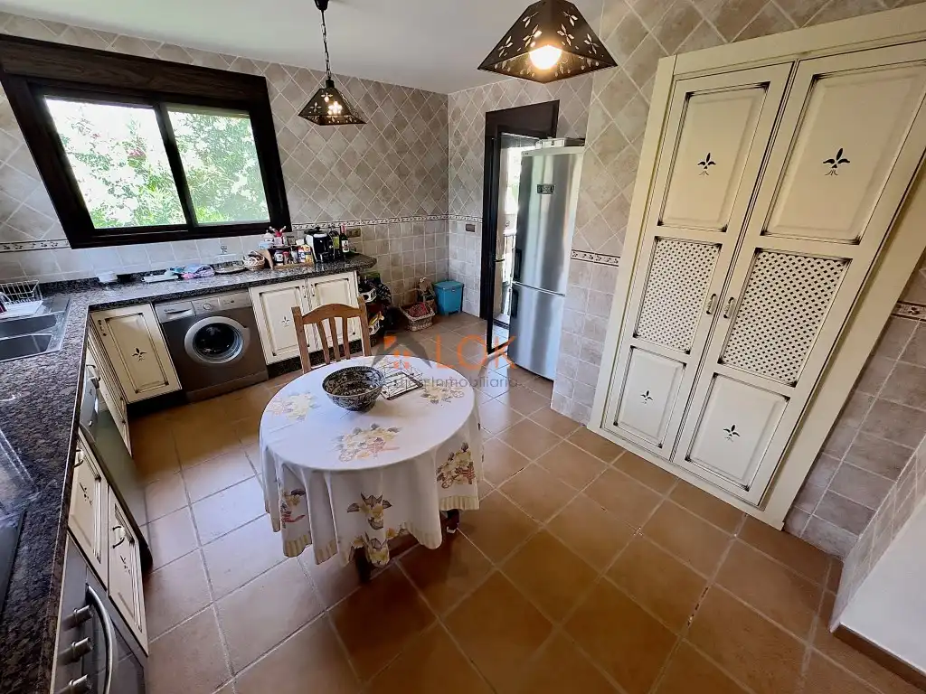 House with pool for sale in Camino de Nicola, imagen 5