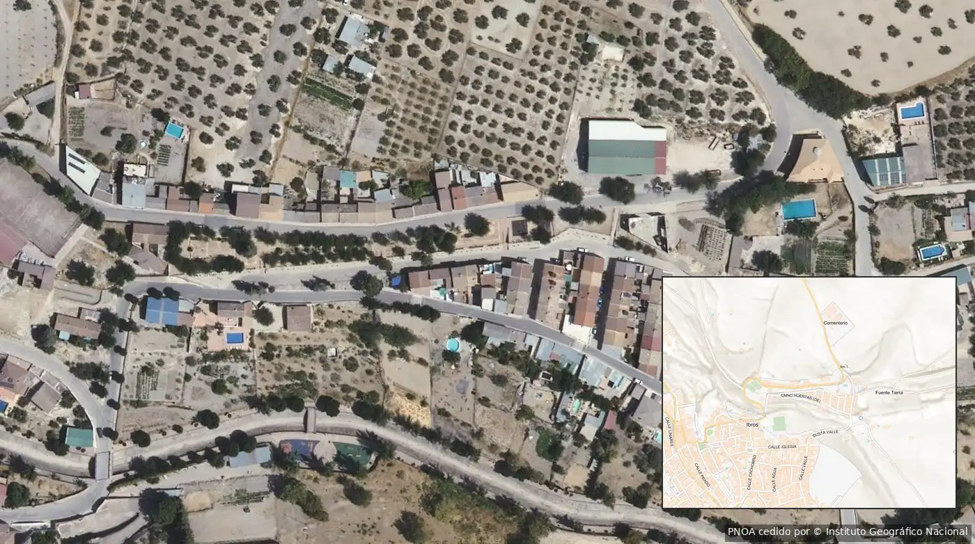 Residential for sale in Ibros, Jaén