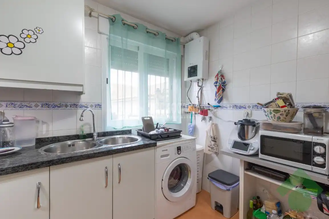 Cocina de Piso en venta en Albolote con Aire acondicionado, Calefacción y Terraza
