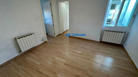Foto 2 de Piso en venta en Calle Teodoredo, San Isidro, Madrid Capital