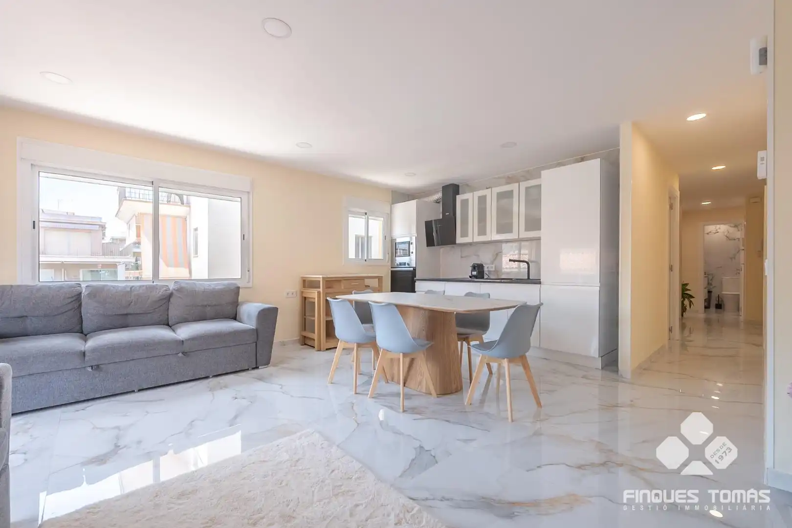 Piso con terraza en venta en Segur Platja, imagen 3