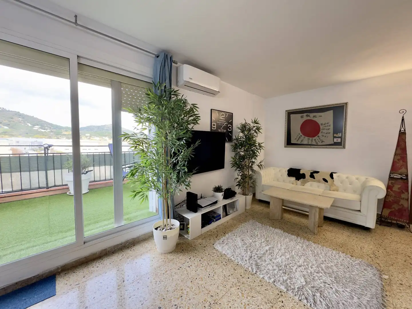 Sala d'estar de Àtic en venda en Pineda de Mar amb Aire condicionat, Calefacció i Terrassa