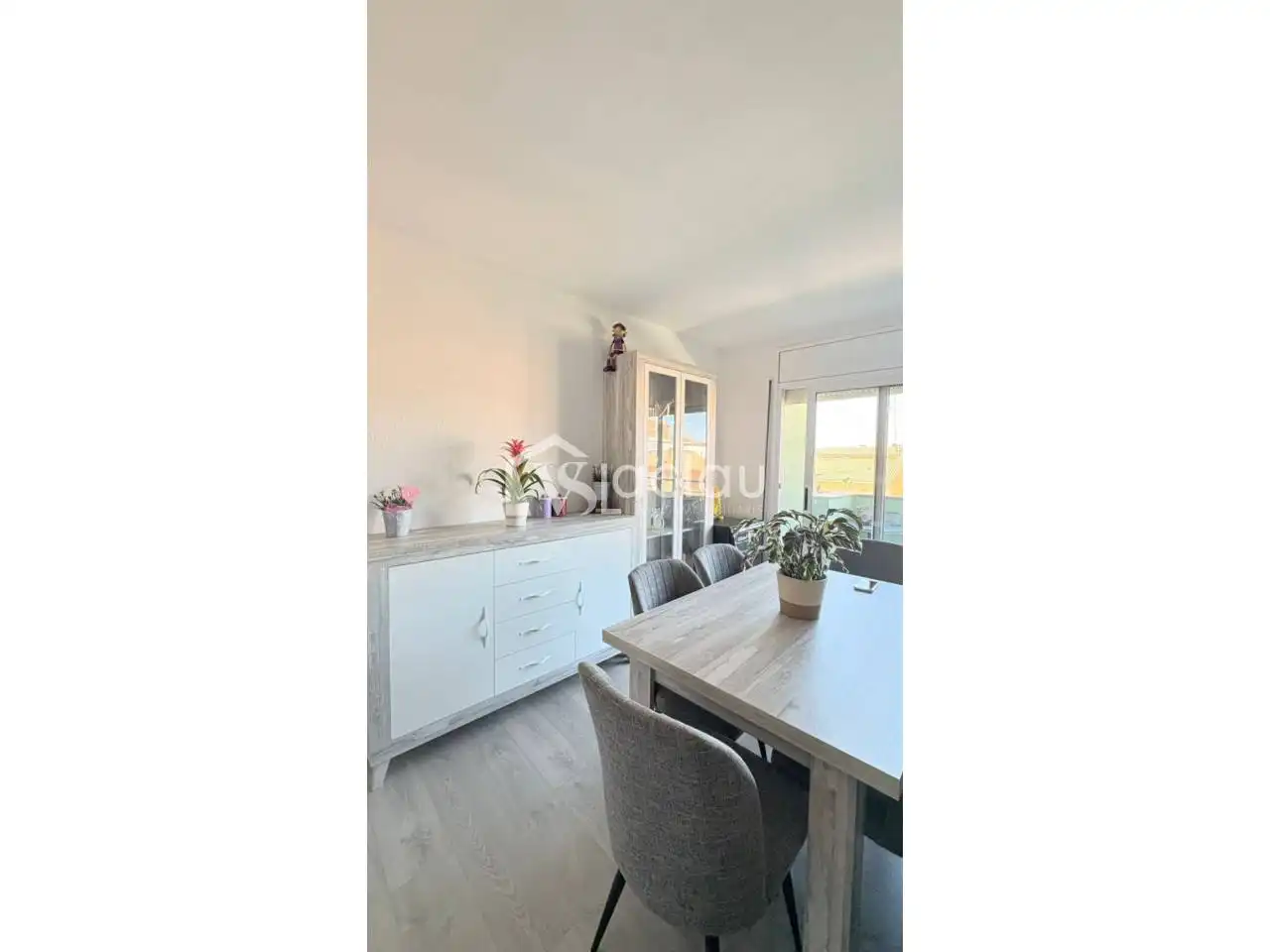 Dining room of Flat for sale in Esparreguera  with Heating, Parquet flooring and Balcony