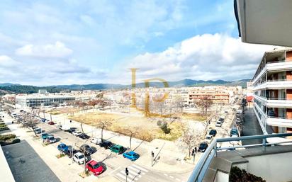 Vista exterior de Dúplex en venda en Terrassa amb Calefacció, Terrassa i Forn