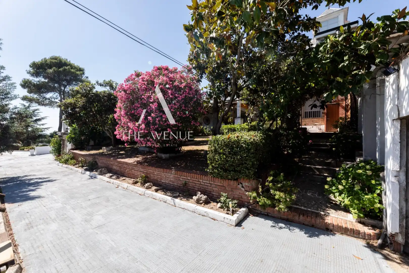 Vista exterior de Casa o xalet en venda en Boadilla del Monte amb Calefacció, Jardí privat i Terrassa