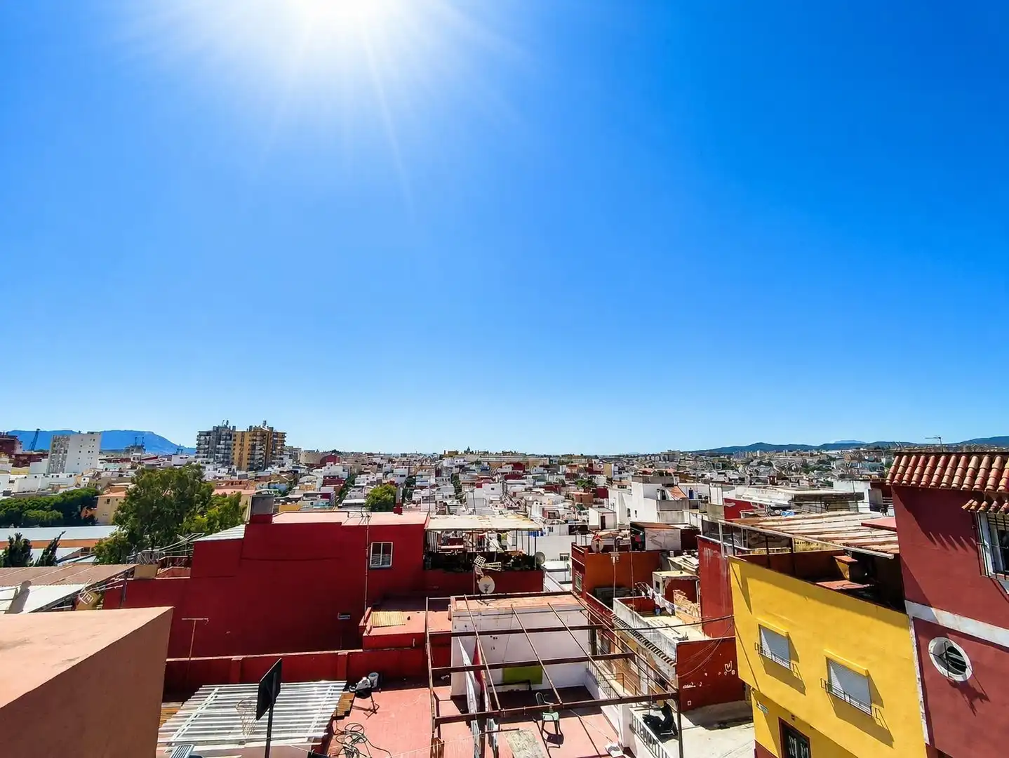 Exterior view of Detached homes for sale in Algeciras  with Terrace and Furnished