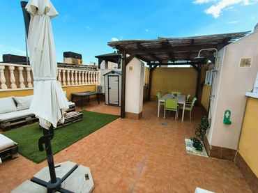 Bungalow con piscina en venta en Los Arenales del Sol