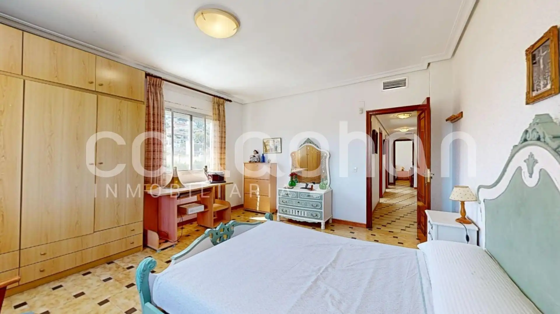 Dormitori de Casa o xalet en venda en Chiva amb Aire condicionat, Jardí privat i Terrassa