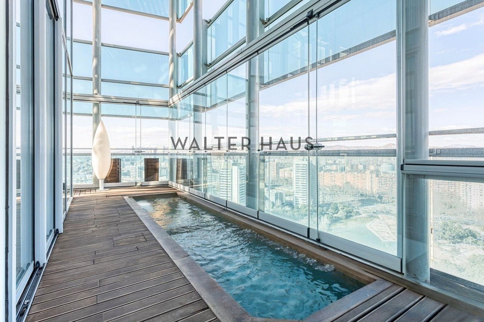 Swimming pool of Attic for sale in  Barcelona Capital  with Air Conditioner, Heating and Parquet flooring