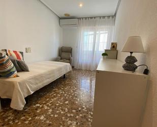 Dormitori de Apartament en venda en Elche / Elx amb Aire condicionat