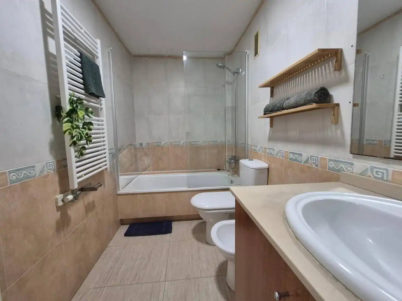 Bathroom of Flat for sale in Santa Maria - L'Eixample - Sud Sumella