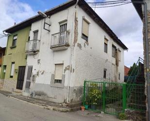 Vista exterior de Casa o xalet en venda en Carracedelo