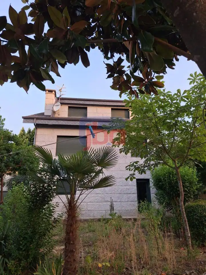 Xalet amb jardí en venda a Toén, imagen 38