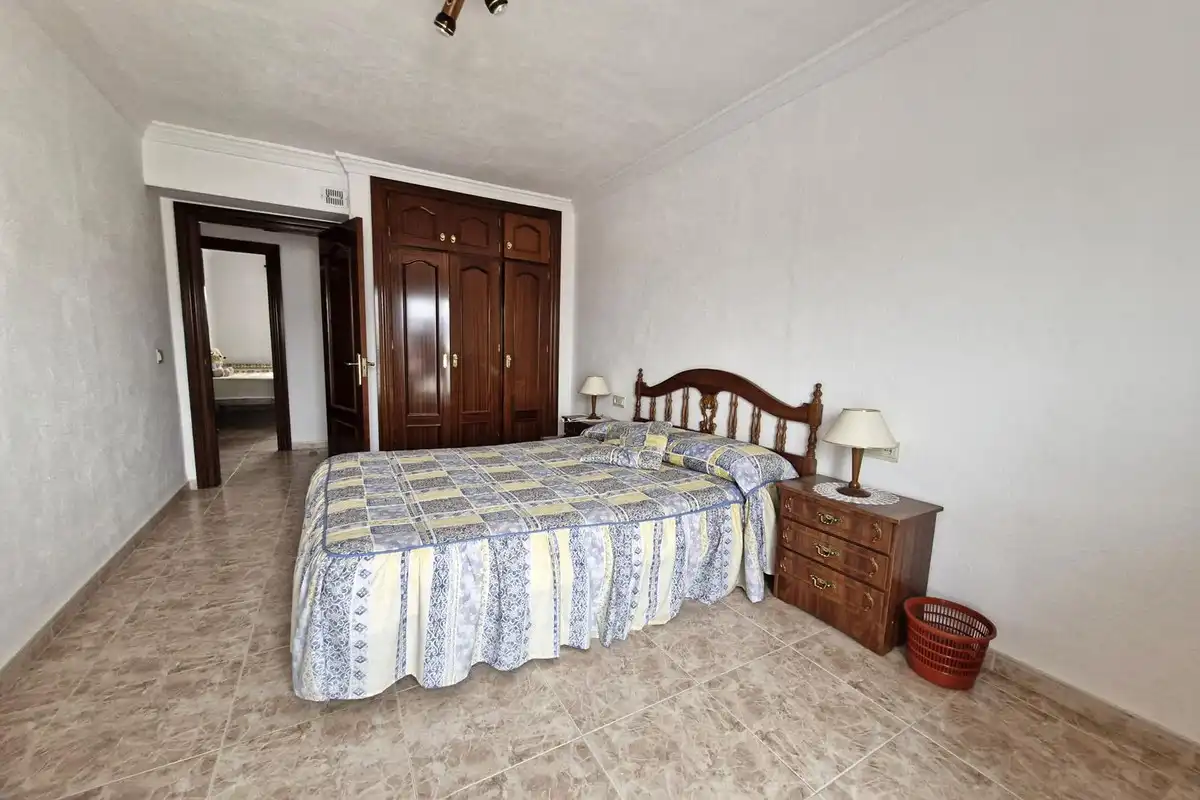 Terraced house with garden for sale in Guaro, imagen 24