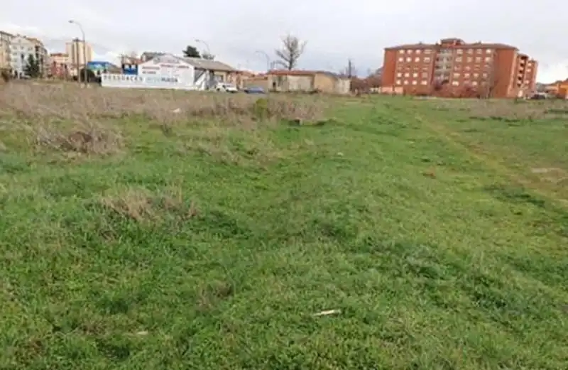 Terreni e lotti in vendita a El Soto, imagen 2