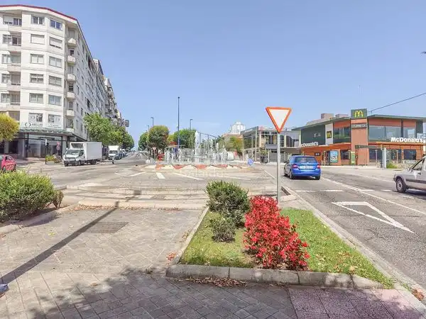 Piso con ascensor en venta en Avenida da Gran Vía, imagen 4