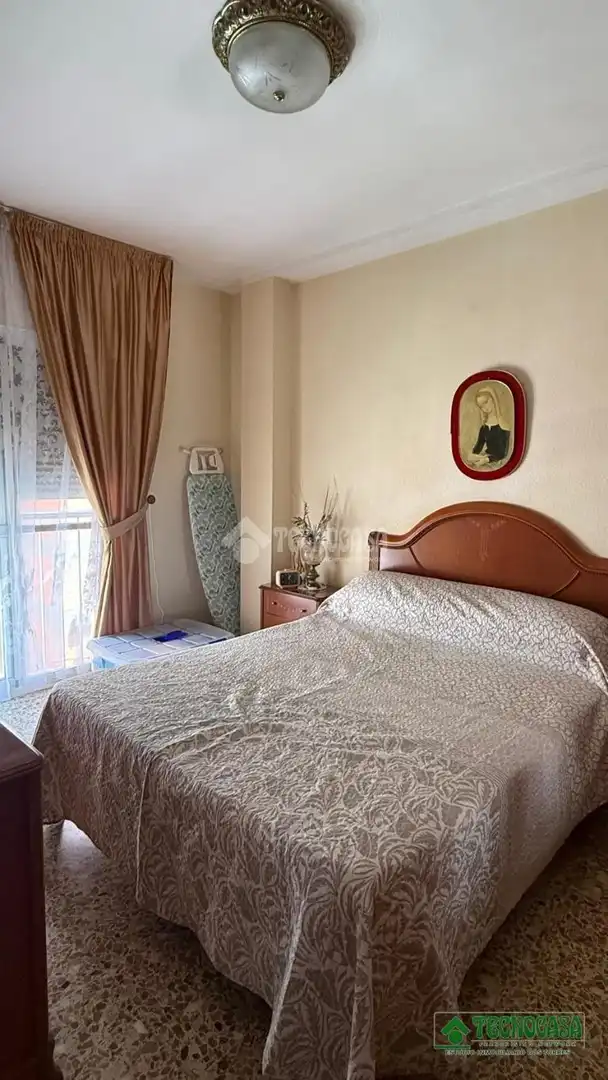 Bedroom of Flat for rent in Almería