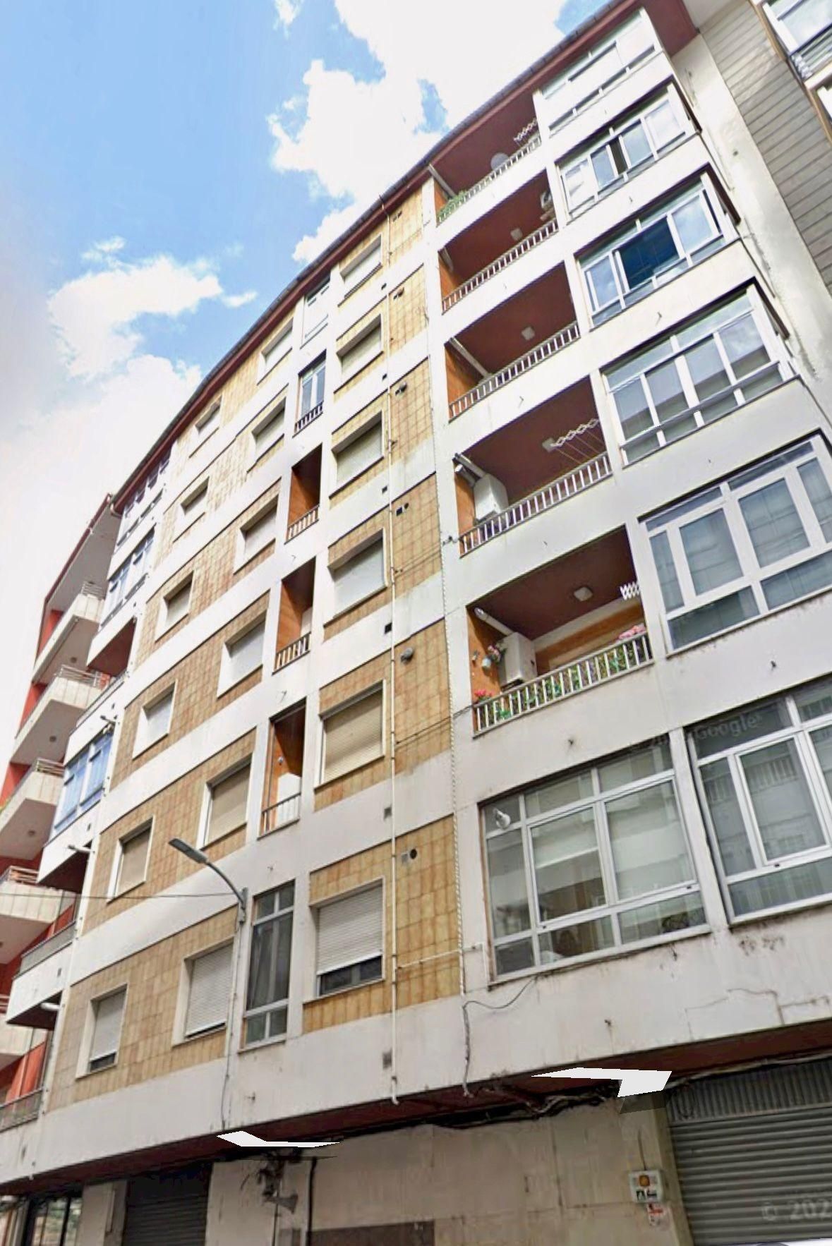 Vista exterior de Pis de lloguer en Ourense Capital  amb Calefacció