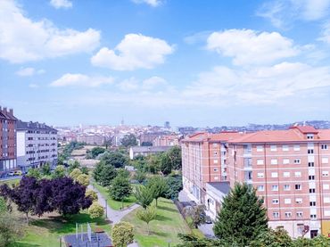 Piso con ascensor en venta en Oviedo - JUAN MANUEL SANCHEZ-OCAÑA SERRANO