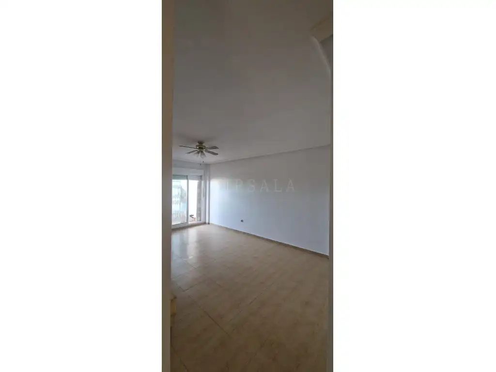 Casa pareada con piscina en venta en Urbanizacion Pau 8, imagen 8