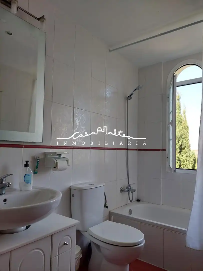 Baño de Casa o chalet en venta en La Nucia con Aire acondicionado, Terraza y Trastero