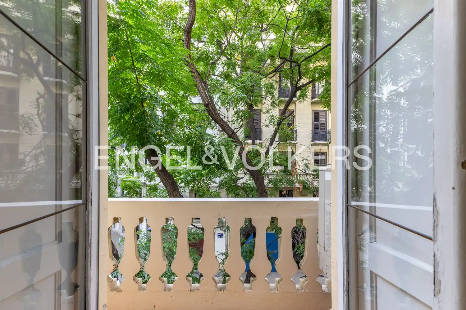 Flat with terrace to rent in Carrer del Comte d'Altea, imagen 26