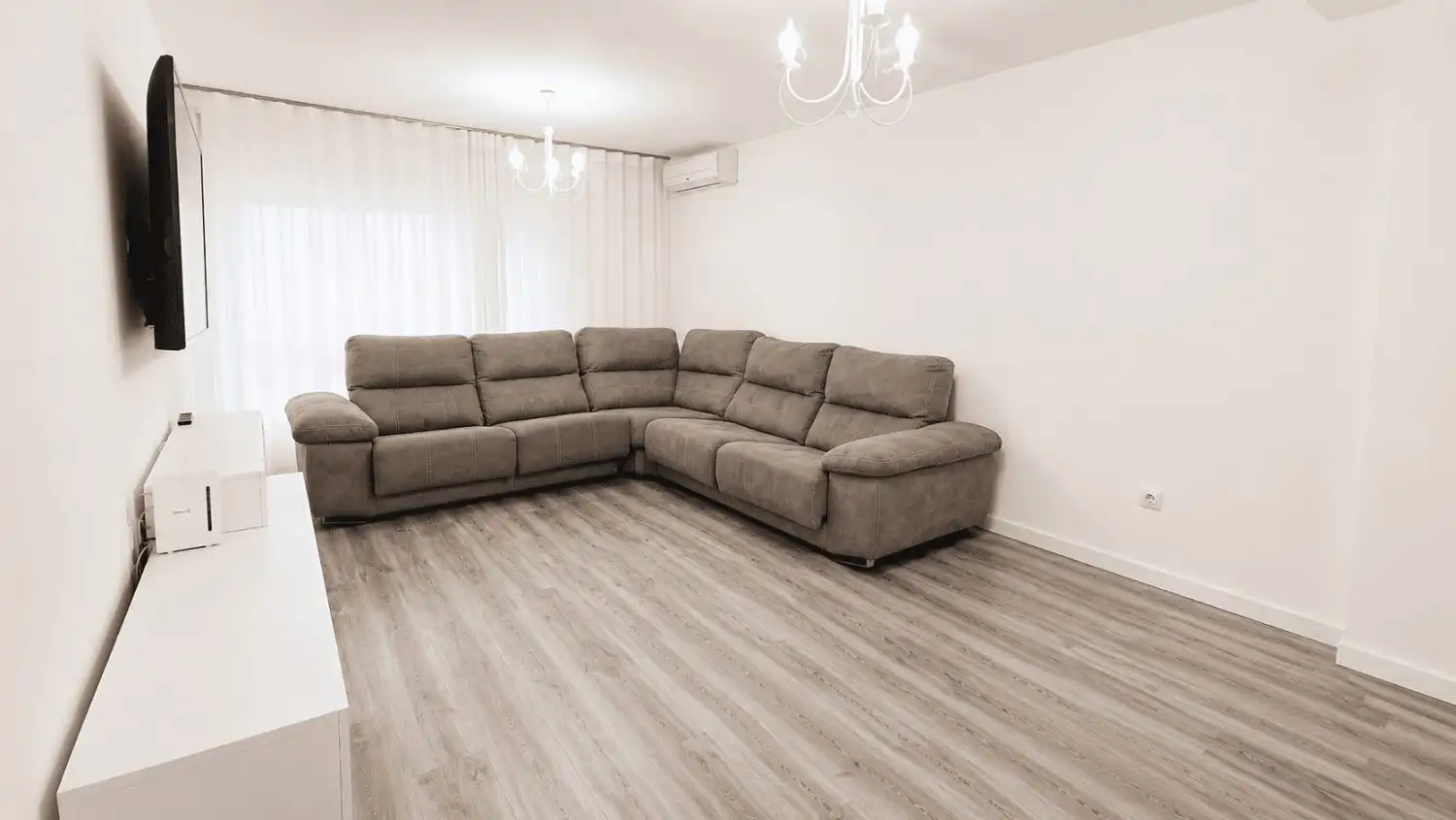 Sala de estar de Casa adosada en venta en Almazora / Almassora con Aire acondicionado y Terraza