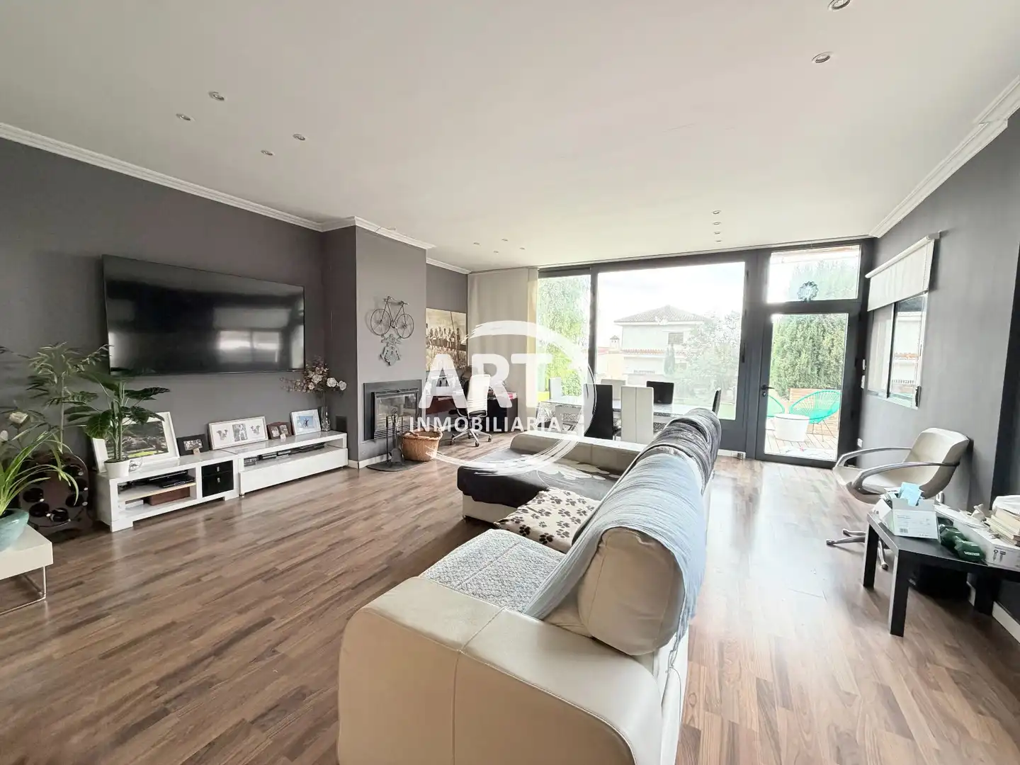 Sala de estar de Casa o chalet en venta en Chiva con Calefacción, Jardín privado y Terraza