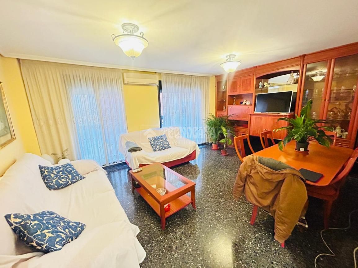 Living room of Flat for sale in  Valencia Capital