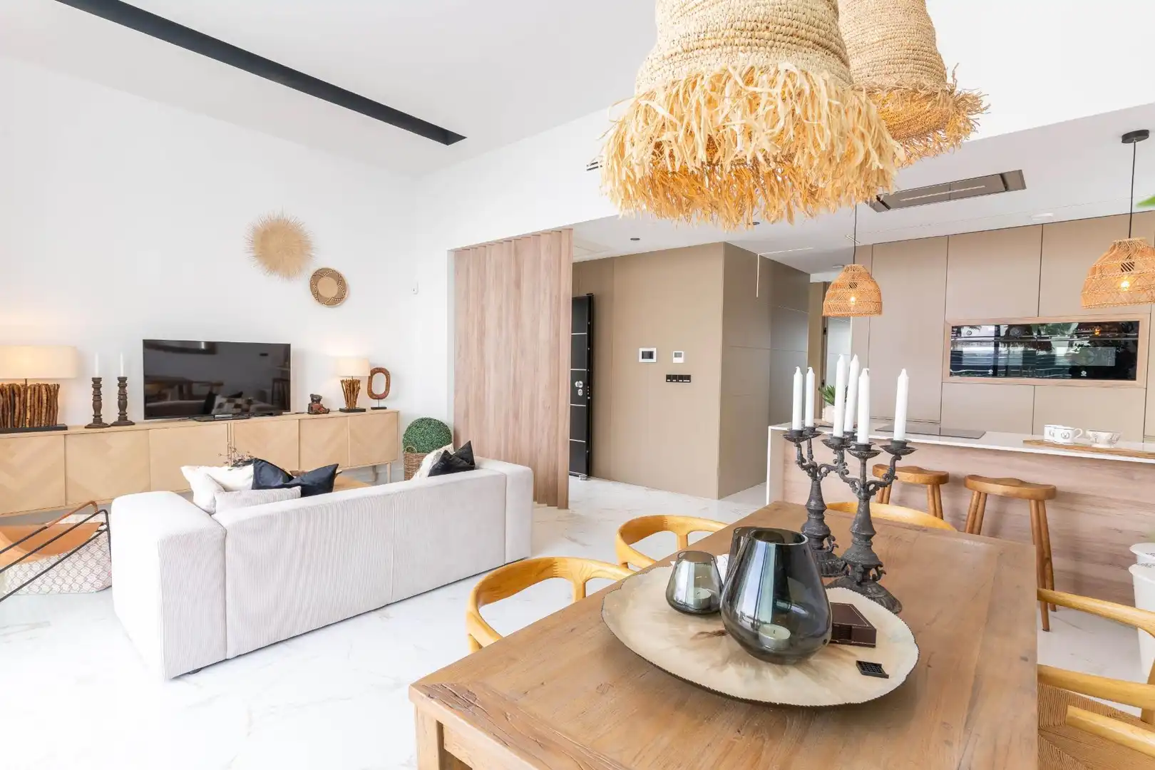 Sala d'estar de Casa o xalet en venda en Torrevieja amb Aire condicionat, Calefacció i Jardí privat
