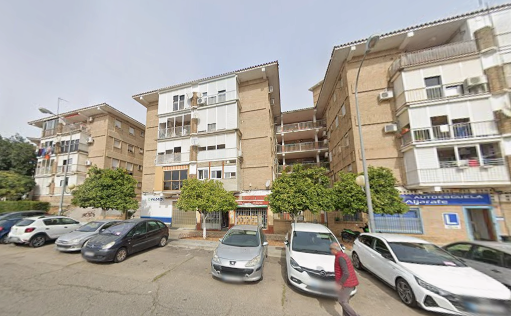 Vista exterior de Piso en venta en Mairena del Aljarafe