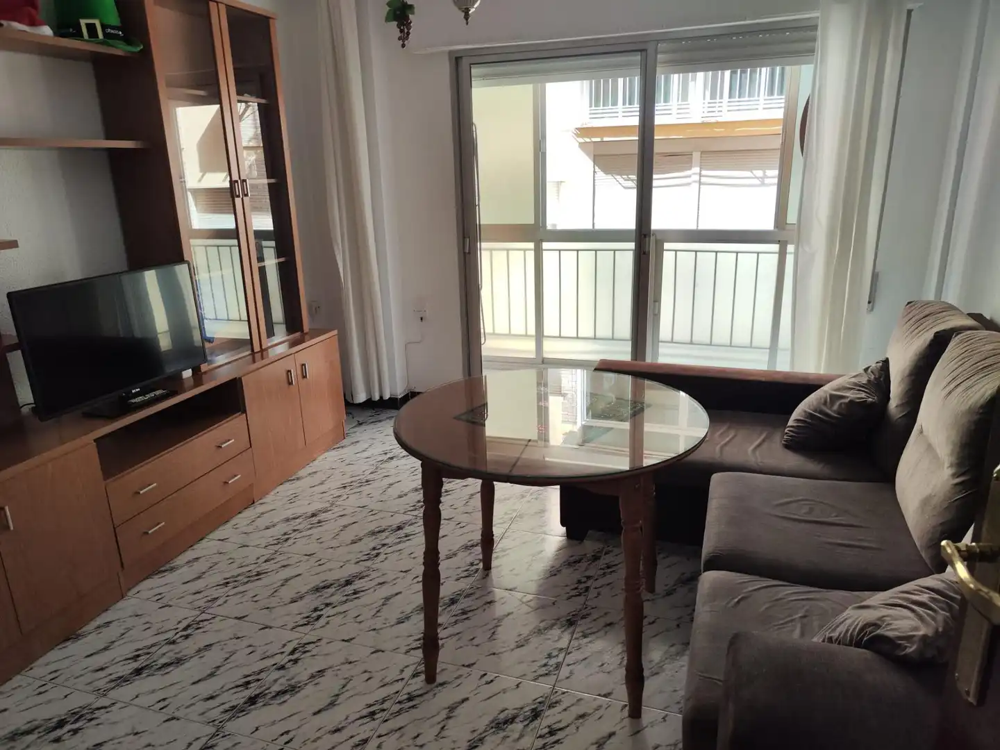 Flat for rent in PEREZ GALDOS, Camino de Ronda