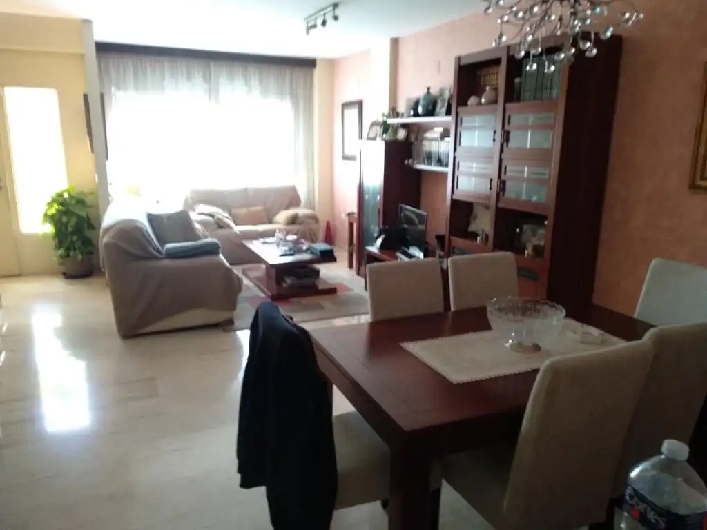 Sala d'estar de Casa adosada en venda en Castellón de la Plana / Castelló de la Plana
