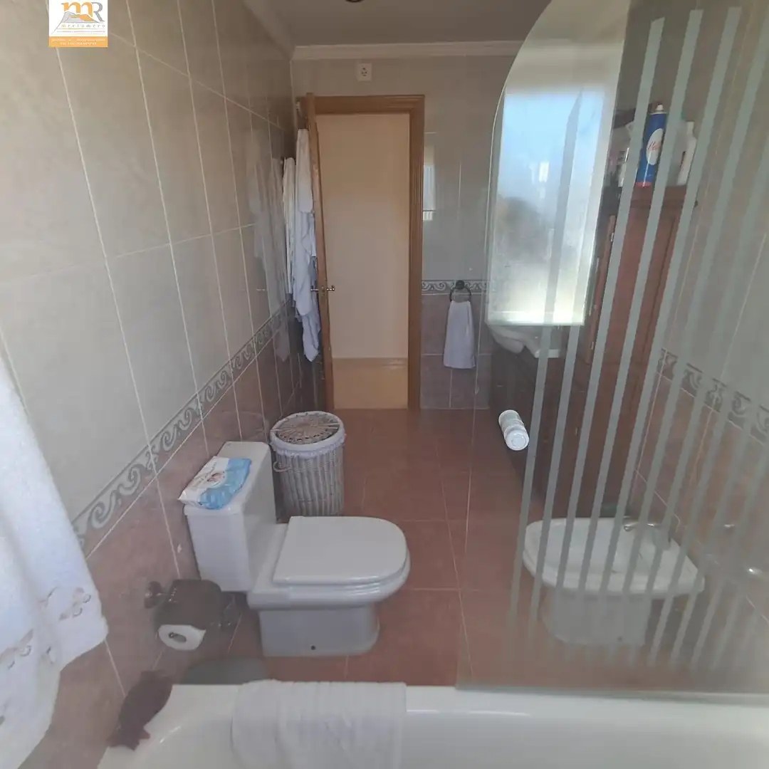 Bathroom of Attic for sale in Estepona