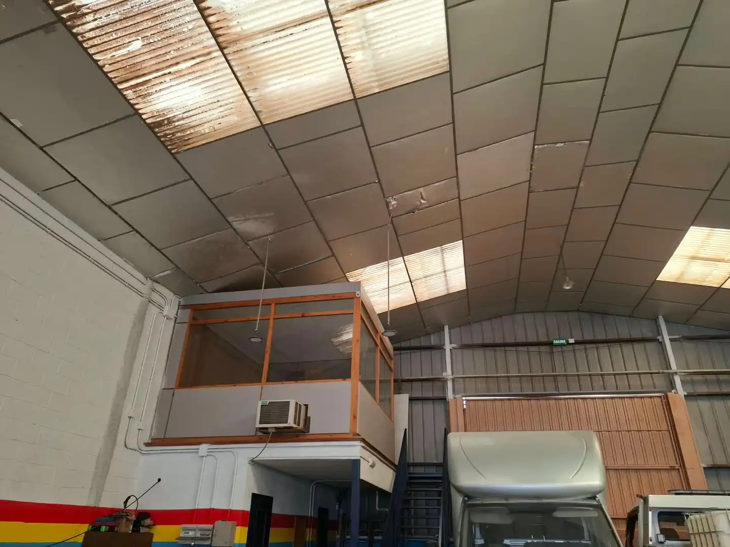 Industrial building to rent in Carrer del Mar Negre 20 12006, imagen 3