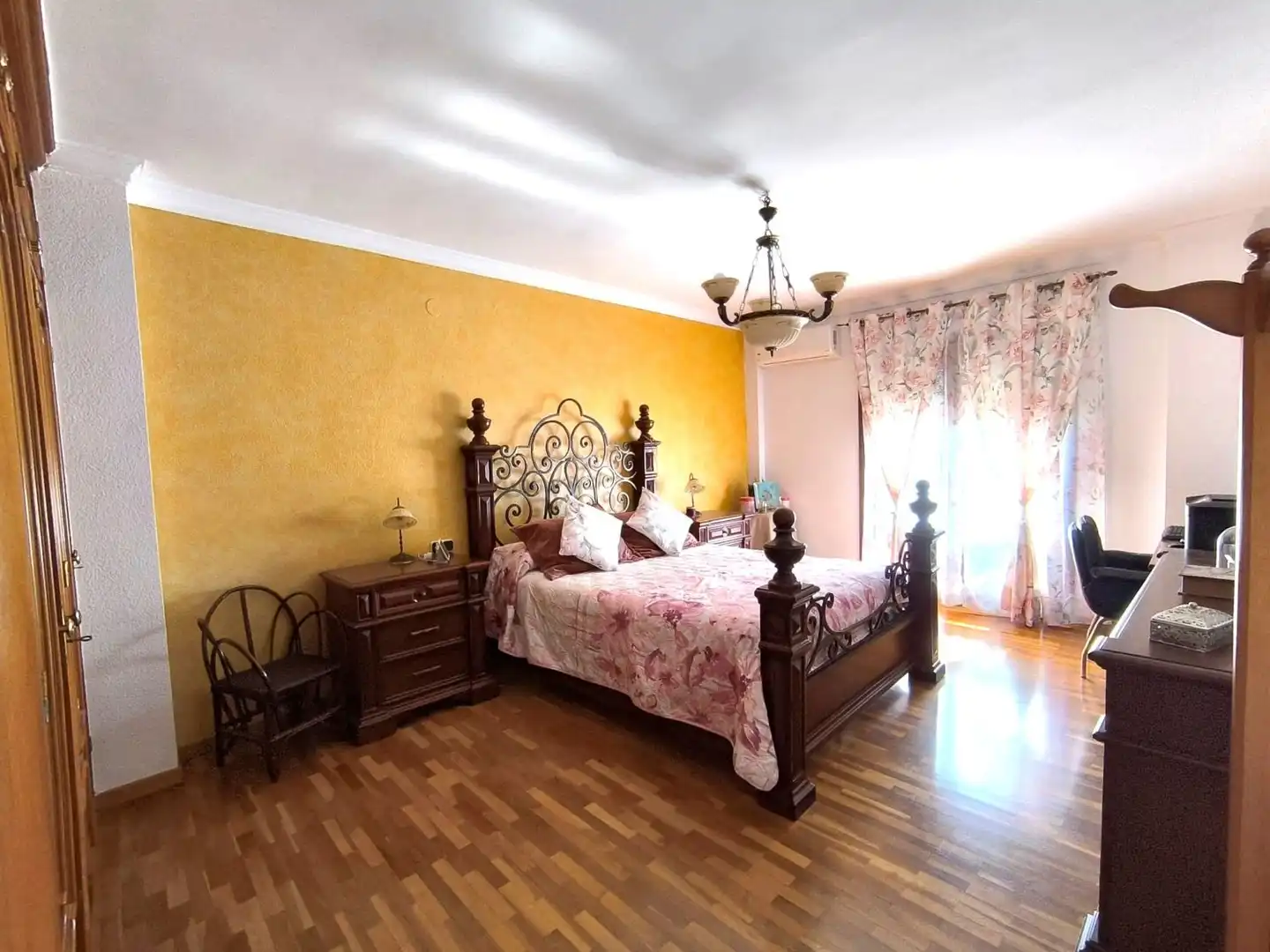 Dormitori de Casa o xalet en venda en Motril amb Aire condicionat