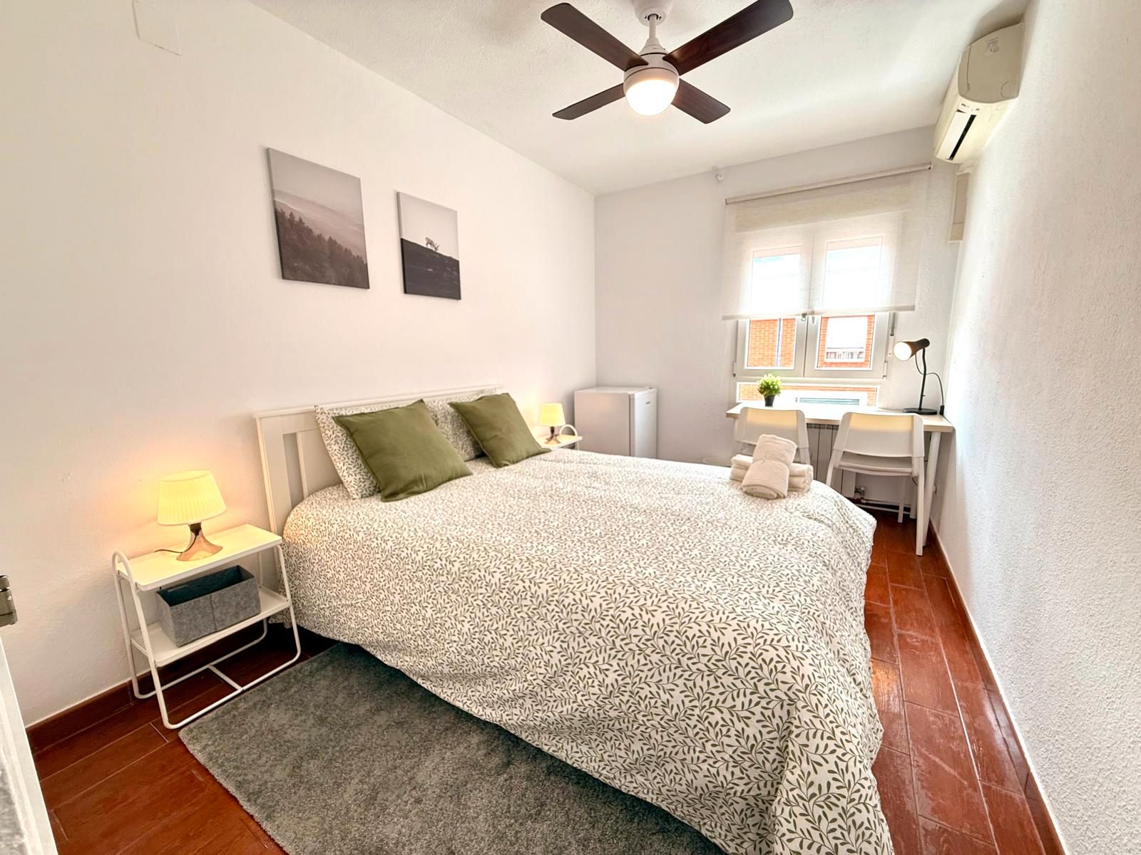 Room in Calle Cristo de la Victoria, 73, Pradolongo