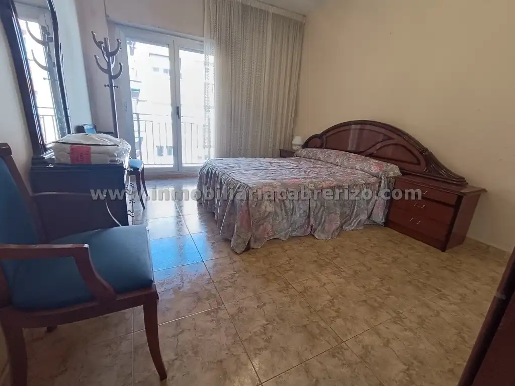 Bedroom of Flat for rent in  Logroño  with Heating, Parquet flooring and Terrace