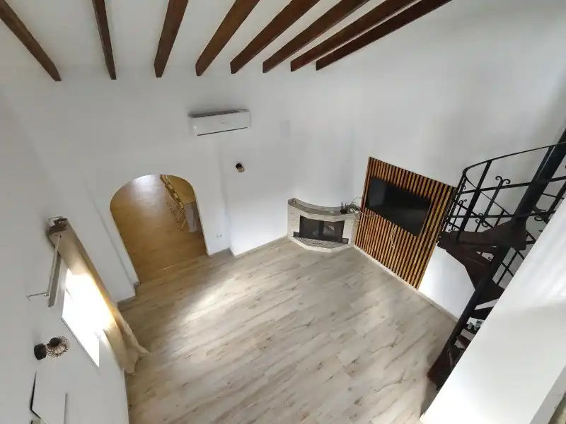 Casa rústica amb jardí en venda a El Marenyet, imagen 2