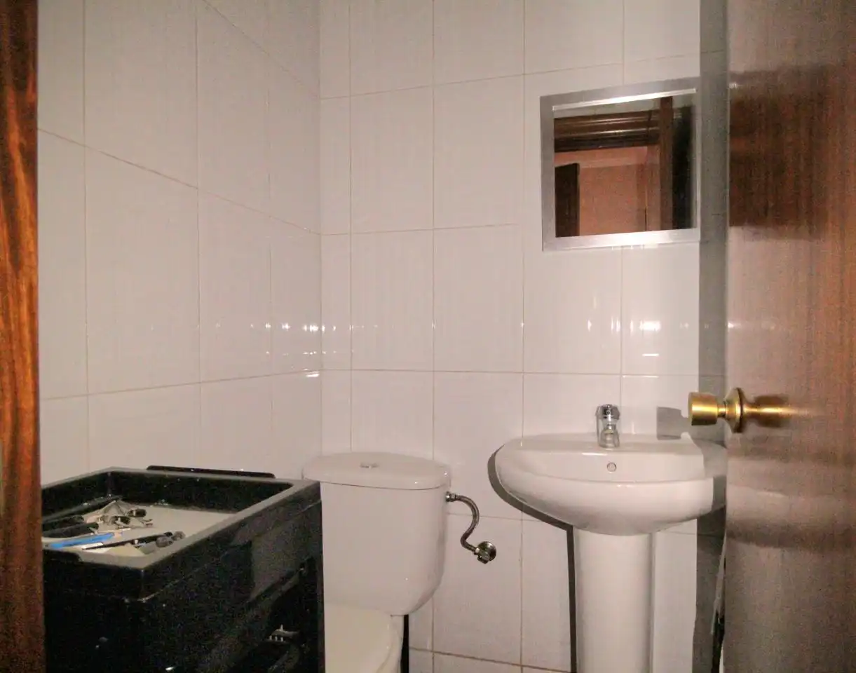 Business premises for sale in Carreño Miranda 56, imagen 16