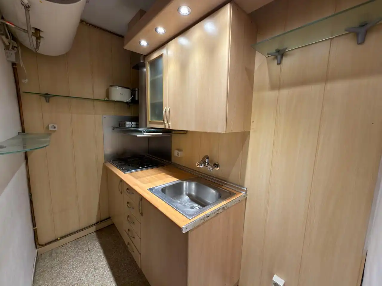 Cocina de Piso en venta en Alp con Calefacción, Terraza y Trastero