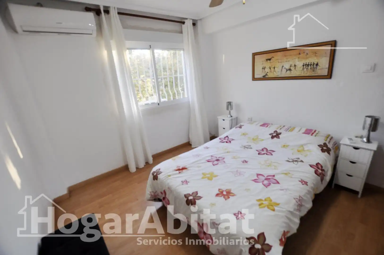 Schlafzimmer von Wohnung zum Verkauf in Valencia mit Klimaanlage, Parkett und Terrasse