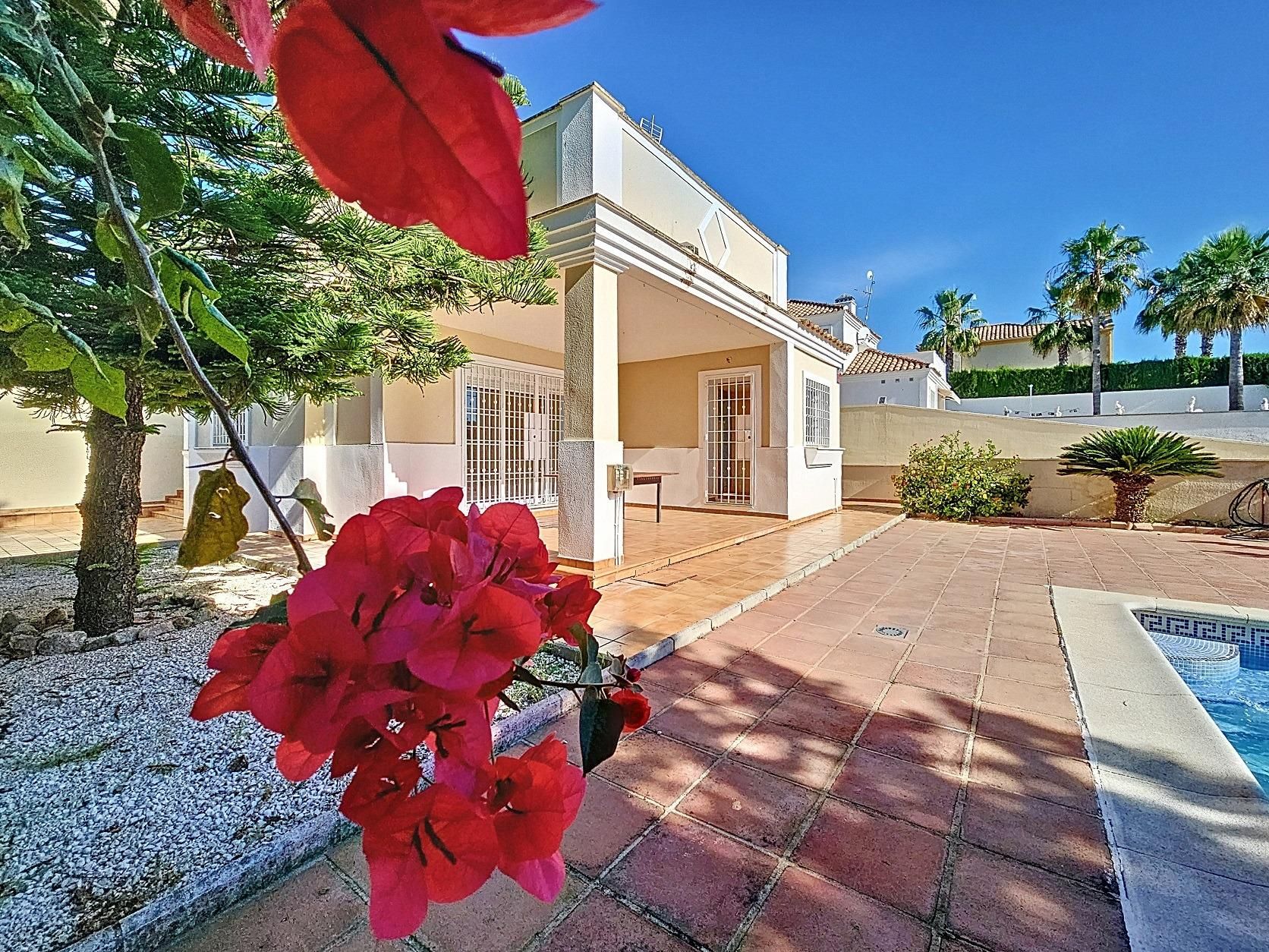 Casa o xalet en venda a Paraíso Arenal - La Colina