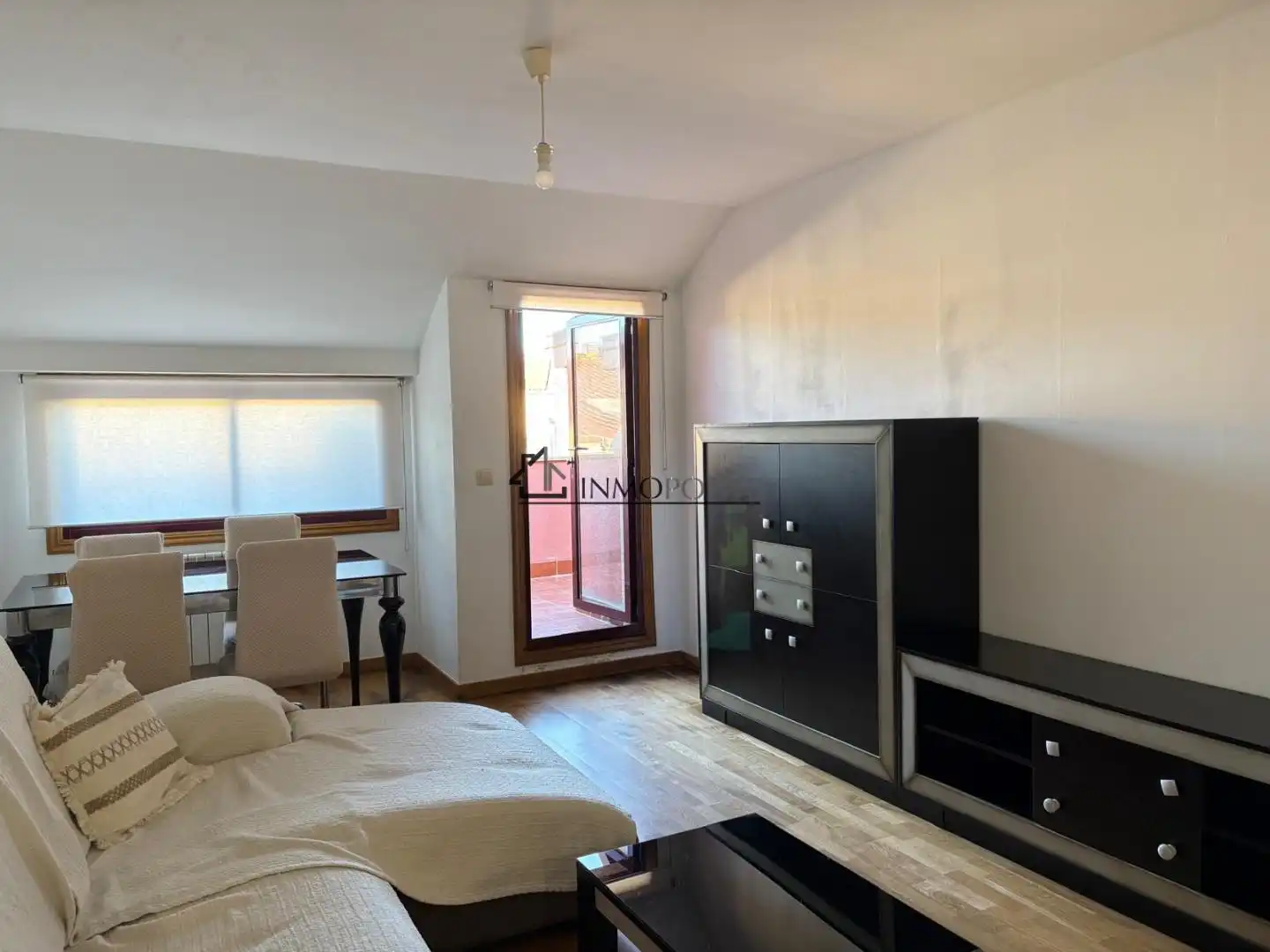 Wohnzimmer von Wohnungen zur Miete in O Burgo - Campus Universitario
