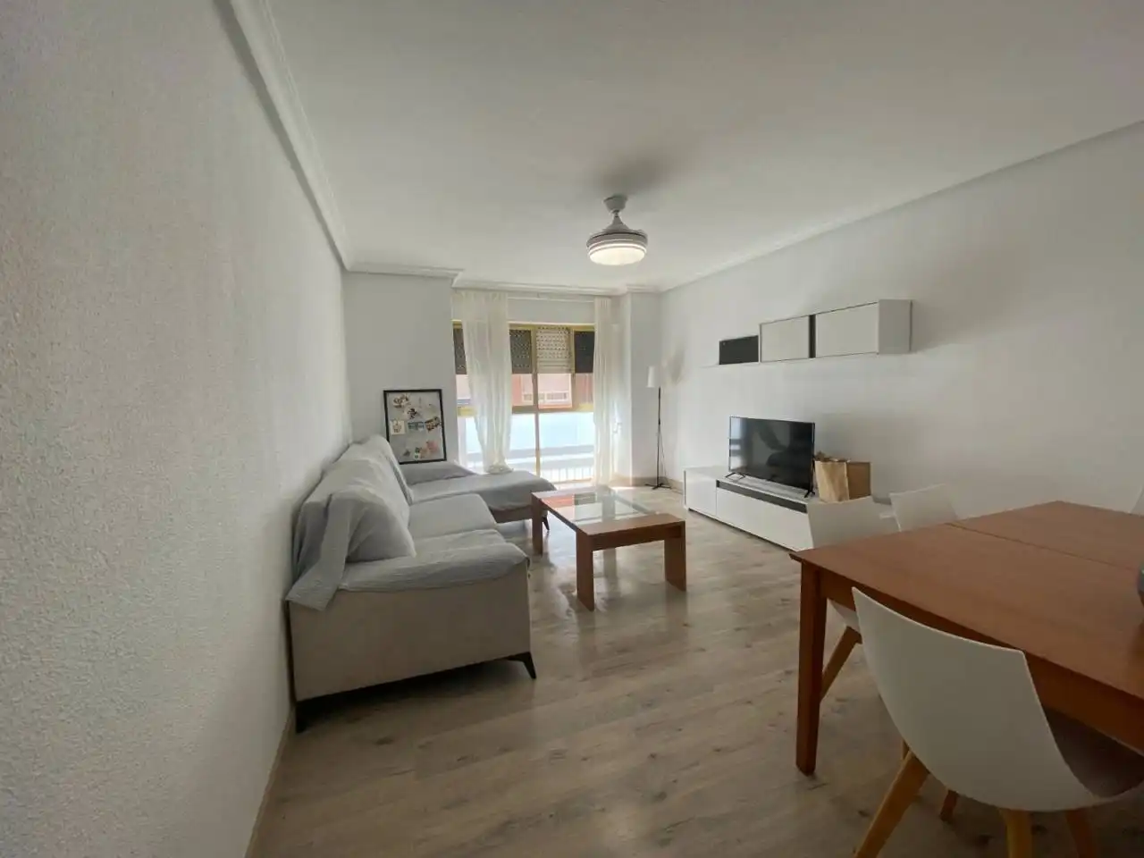 Living room of Flat for rent in Murcia  with Terrace, Storage room and Furnished