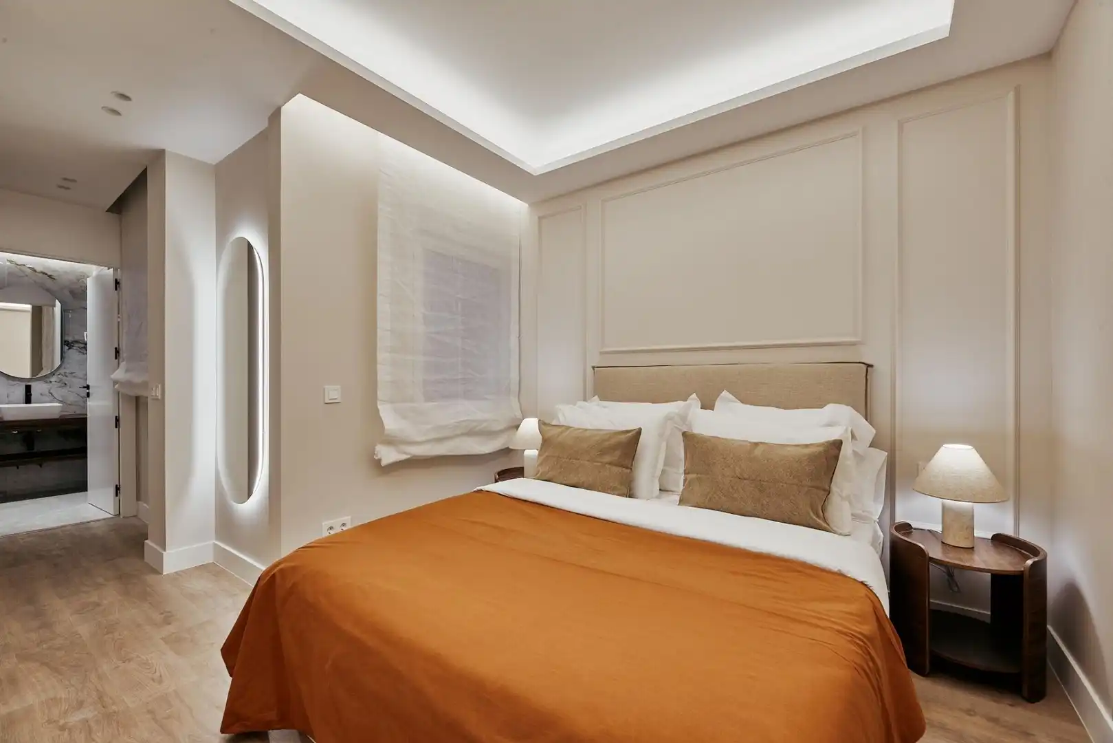 Bedroom of Flat for sale in Madrid  with Air Conditioner, Heating and Furnished