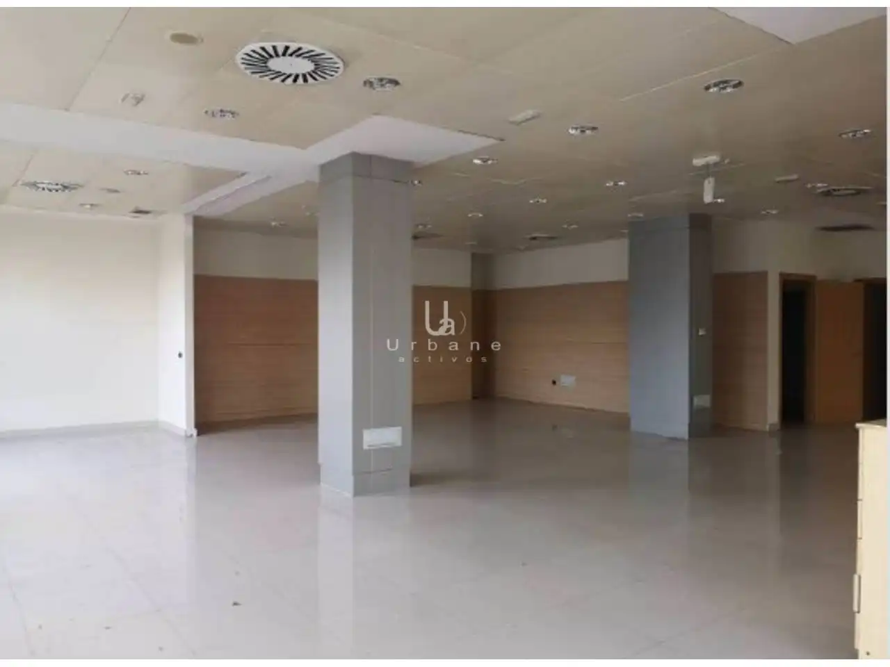Local comercial en venda a Calle Ones, imagen 3